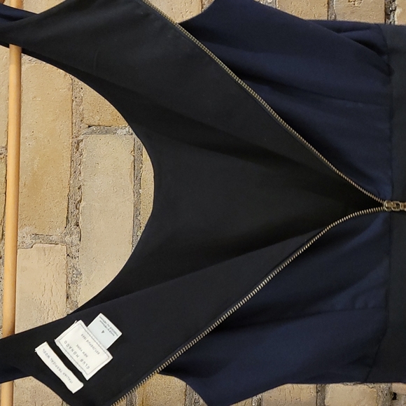 Club Monaco dress, size 4, navy blue - Picture 6 of 7